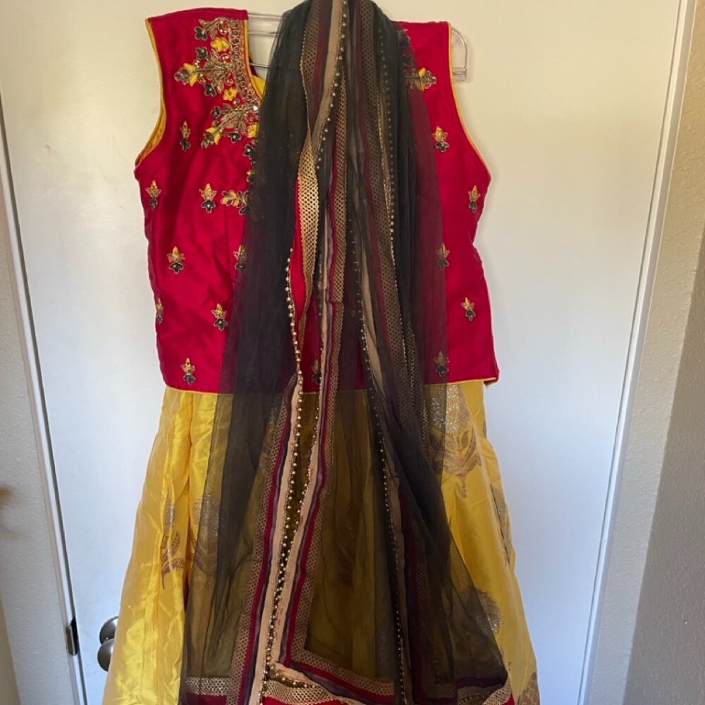 Indian Wedding Attire Shirt, Skirt, Dupatta